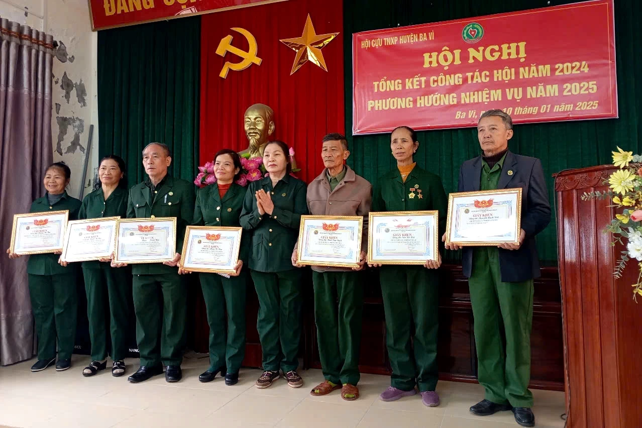 HỘI NGHỊ TỎNG KẾT CÔNG TÁC HỘI NĂM 2024 VÀ TRIỂN KHAI PHƯƠNG HƯỚNG NHIỆM VỤ NĂM 2025 CỦA HỘI CỰU TNXP BA VÌ